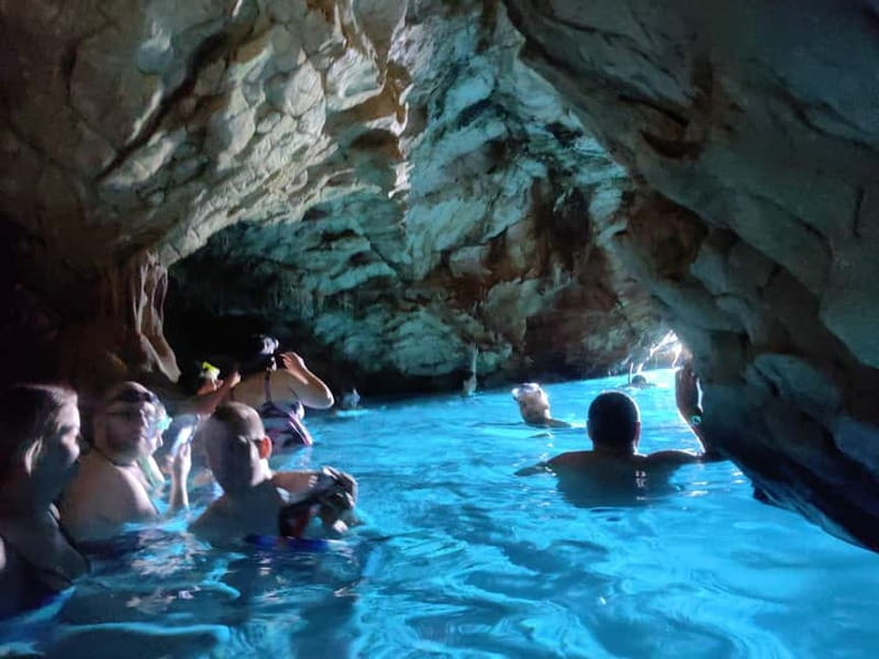 Makarska: 3-island Speedboat Cave & Blue Lagoon Tour - The first 40 minutes across to Hvar