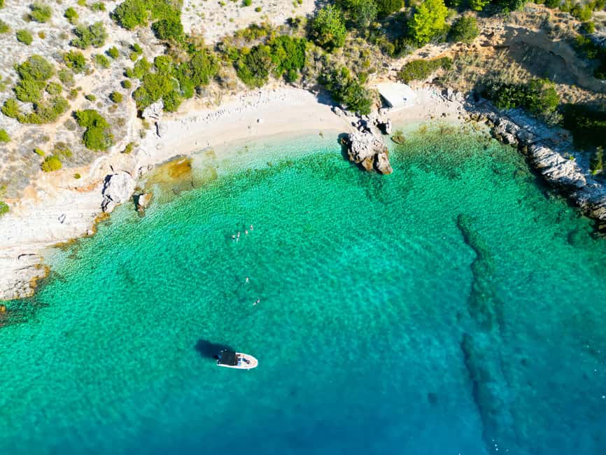 Makarska: Golden Horn Beach & Secluded Bays Speedboat Tour - Two hours at the famous Golden Horn