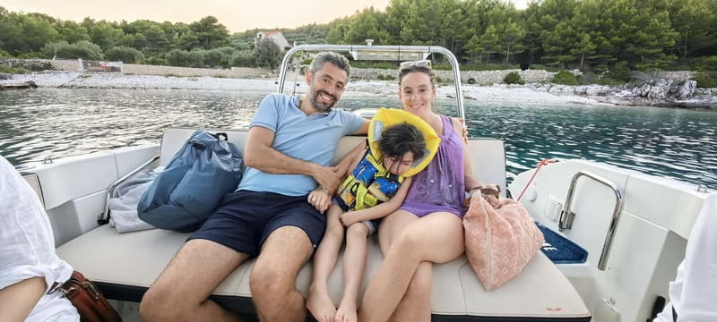 Makarska: Speedboat Sunset Tour to hidden bay on island Brač - Should you book the Puntica Bay sunset tour?