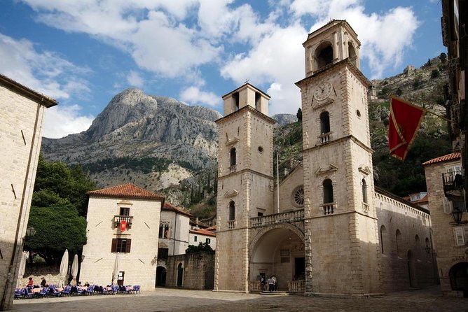 Montenegro Full Day Private trip from Dubrovnik - Perast and the optional boat to Our Lady of the Rocks