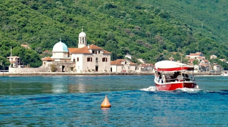 Montenegro Tour with Optional Kotor Bay Boat Cruise - Who should choose this Montenegro excursion?