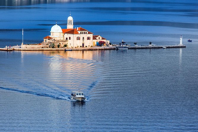 Montenegro with Boat cruise in Kotor Bay - An early start from Dubrovnik