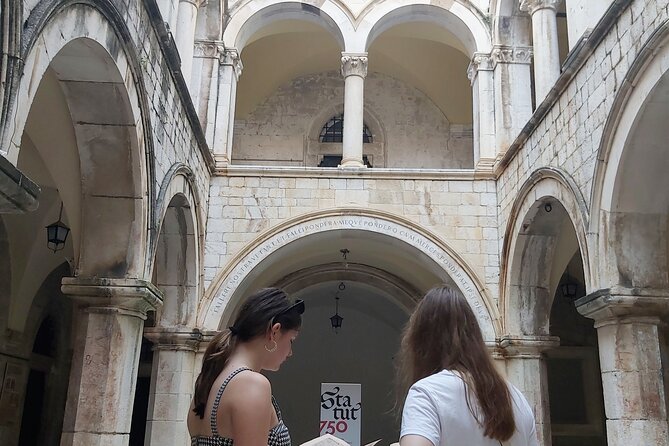 Mysterious Game of Dubrovnik - Private Mystery walking tour - How the Mysterious Game of Dubrovnik works