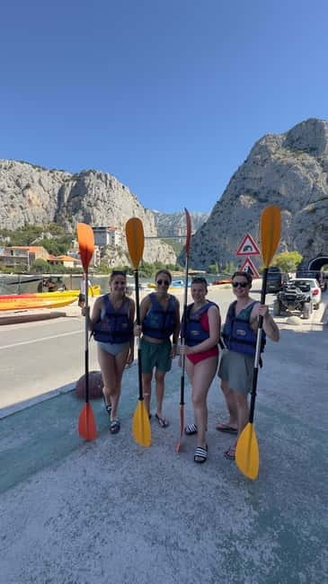 Omiš/Split: 4h Kayaking in Cetina Protected Nature Park Area - Starting in Omiš, where the river meets the town