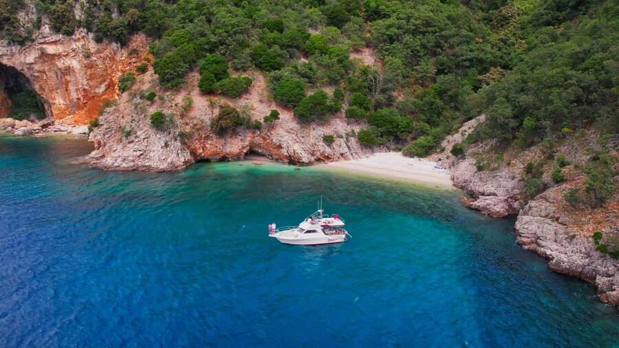 Opatija/Lovran: Boat Trip to Secluded Beaches on Island Cres - Crossing Kvarner Bay toward northern Cres