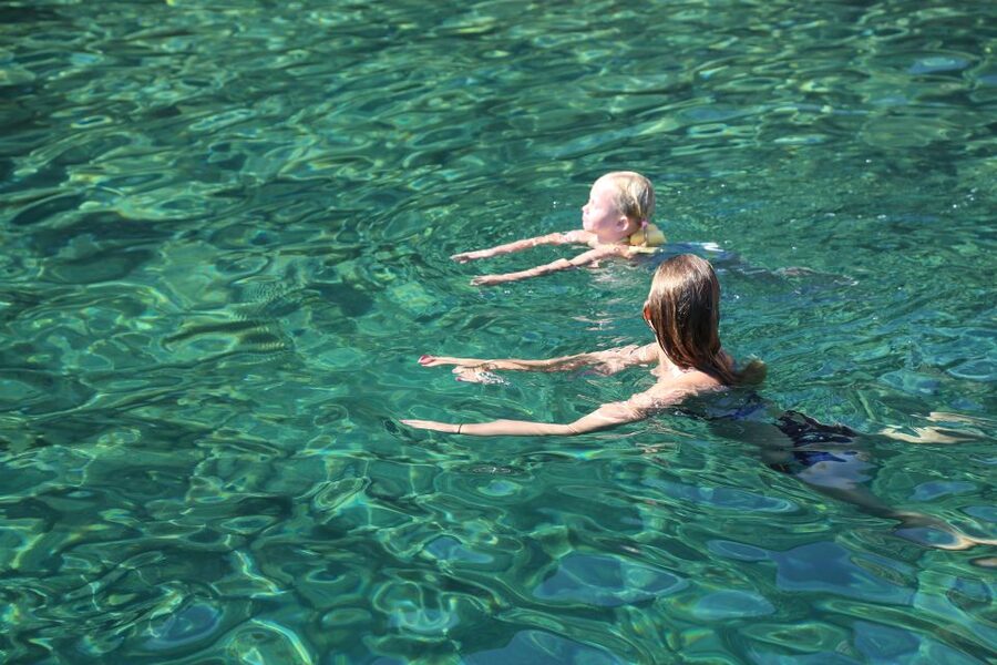 Opatija/Lovran: Boat Trip to Secluded Beaches on Island Cres - Bay Banja and the final swim