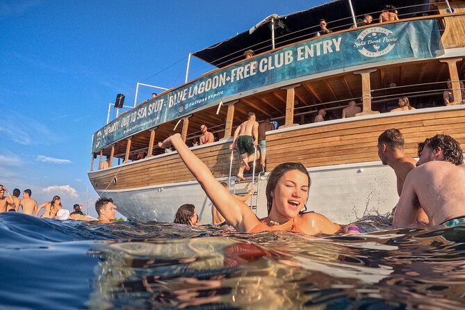 Out to Sea Split Boat Party w/ Blue Lagoon Swim, Dj & Afterparty - Finding your place on a boat for 180