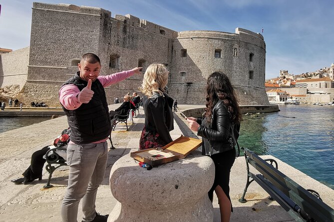 Outdoor Escape Game Dubrovnik - The Spy And The Traitor (History theme) - Historic sights with a screen-history bonus