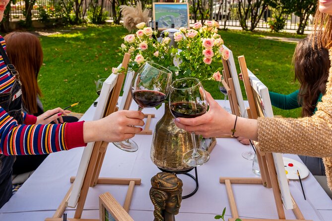 Paint Away: Ancient Salona Tour with Wine, Dine, and Delight! - Guides and the value of a small group