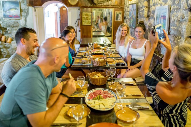 Peljesac&Ston Small-Group Food & Wine Experience from Dubrovnik - Pelješac Peninsula, Putniković, and the road through wine country