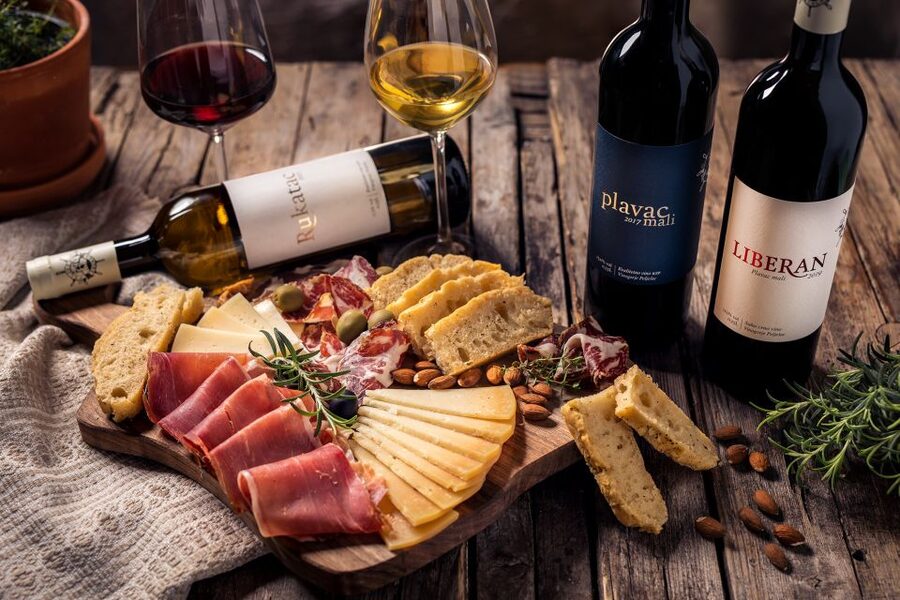 Pelješac wine tasting and local winery visit - Why Pelješac wine deserves your attention