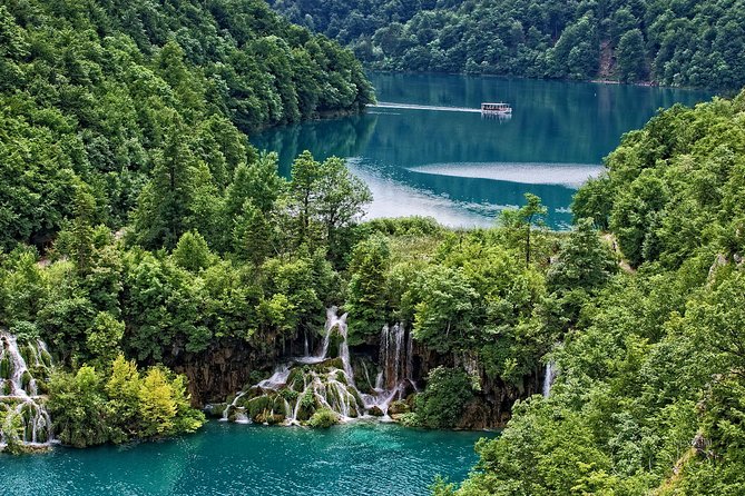 Plitvice Lakes Day Tour with Panoramic Boat Ride Ticket Reserved - Key points to know before booking