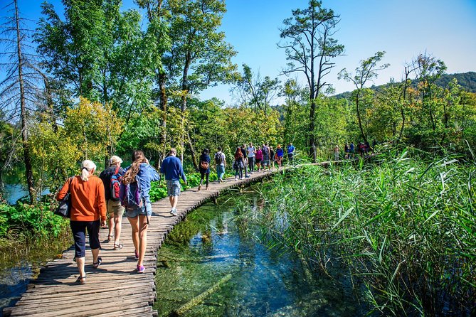 Plitvice Lakes Guided Tour from Zagreb - Upper Lakes: quiet water and cascading streams