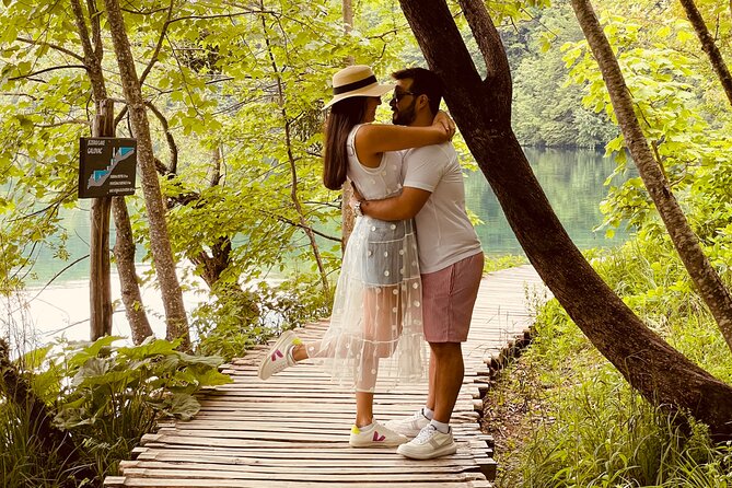 Plitvice Lakes National Park - private day-trip from Zagreb - Transport, pickup, and the long-day reality