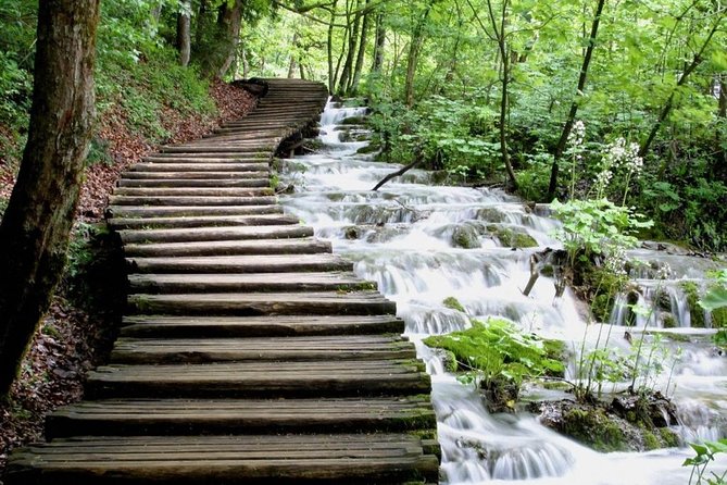 Plitvice Lakes Small Group Tour Ecco from Split or Trogir - Why Plitvice Lakes is worth the long ride