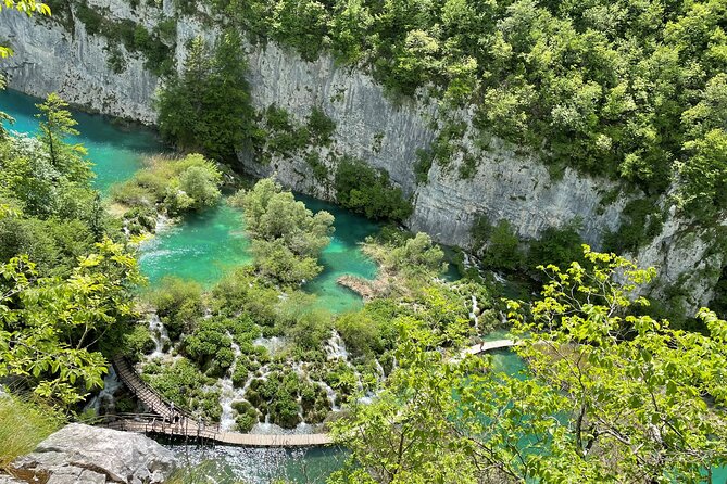 Plitvice Lakes with Ticket & Rastoke Guided Tour from Zagreb - The panoramic vehicle and the end of the route