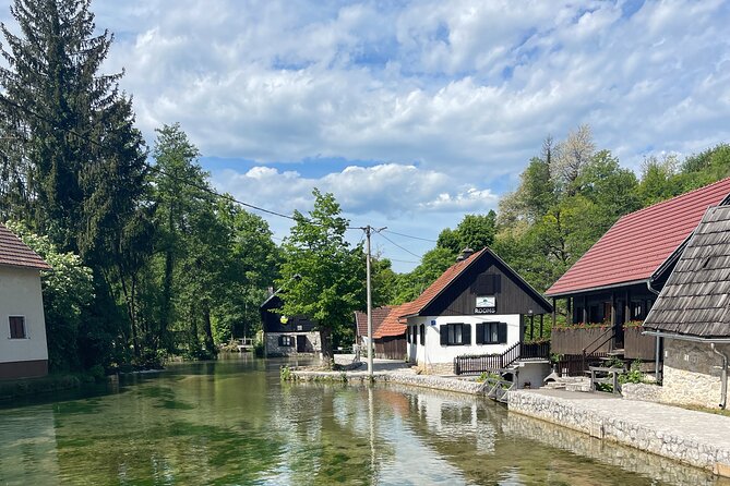 Plitvice Lakes with Ticket & Rastoke Guided Trip from Zagreb - Five things to know before you book