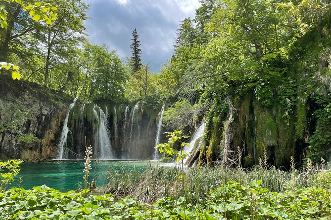 Plitvice Lakes with Ticket & Rastoke Guided Trip from Zagreb - What the guide adds to the day