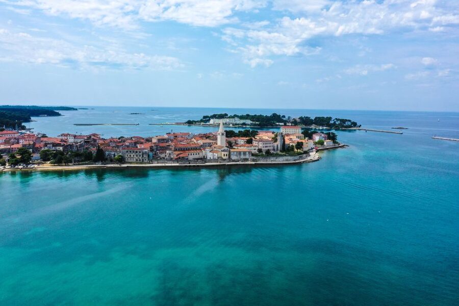 Poreč: Dolphin Spotting Cruise with Included Drinks - Is $35 good value for two hours?