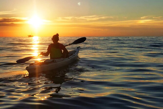 Poreč sunset sea kayaking tour - Weather, cancellations, and practical planning
