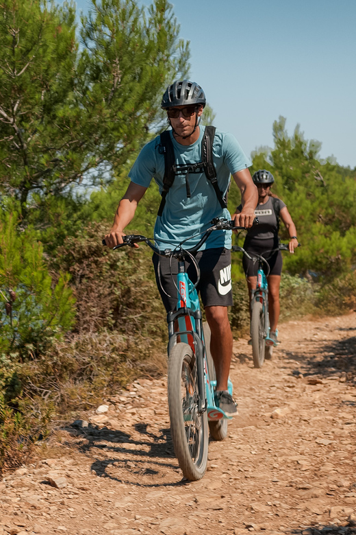 Premantura: Cape Kamenjak Off-Road E-Scooter Tour - Ivan and the guide’s role