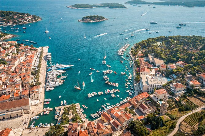 Private Blue Cave and Hvar - 5 Islands Tour - Budihovac is the swimming break