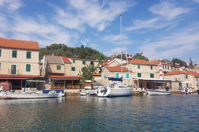 Private Blue Lagoon and Hidden Bays tour from Split & Brac for 12 - The crew can make or break a long day