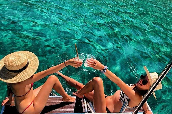 Private boat tour - caves, snorkeling, bays and beaches - Leaving Gruž for the Open Water