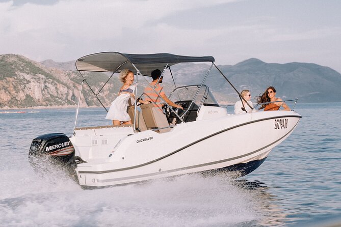 Private Boat Tour-Elafiti islands,Blue and green cave,Sandy Beach - Lokrum adds stories and a fine city view