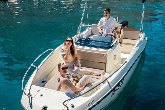 Private Boat Tour-Elafiti islands,Blue and green cave,Sandy Beach - Is $217.77 good value for five people?