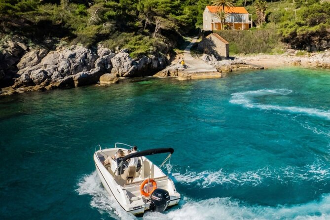 Private Boat Tour-Elafiti islands,Blue and green cave,Sandy Beach - Who should book this four-hour outing?