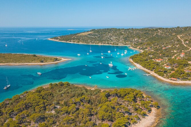 Private Boat tour to the Blue Lagoon & Solta - Swim, Snorkel, Tan and Relax! - Key points to know before booking