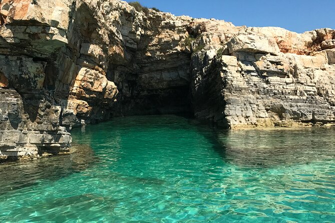 Private Boat Tour with Captain Stile in Medulin - Porer Lighthouse From the Water