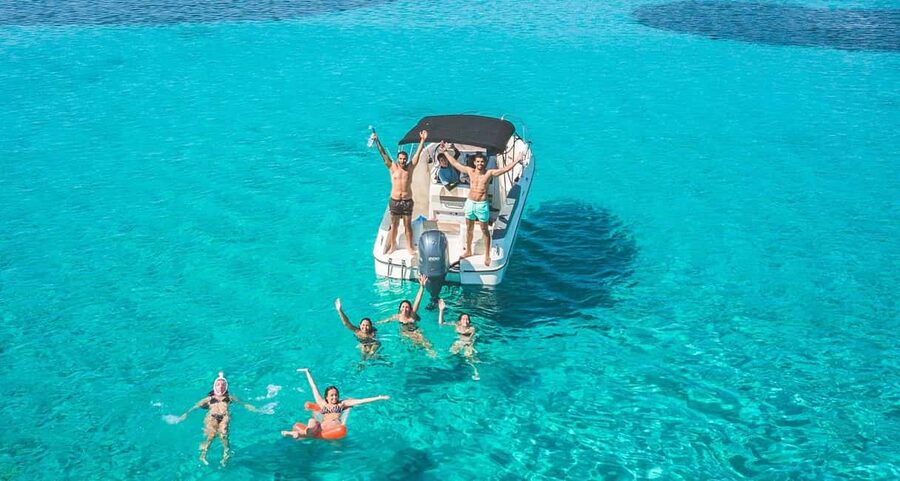 Private Boat Tour with Customized Itinerary from Split - Key things to know before boarding