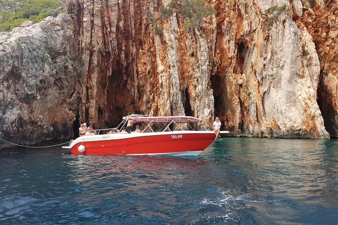 Private Custom Island Hopping Speedboat Tour from Hvar - Budikovac Blue Lagoon for a long swim