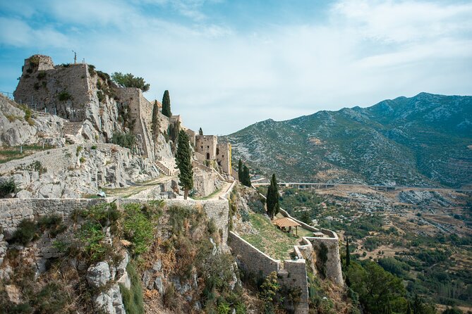 Private day tour to Krka Waterfalls, Primosten & Trogir - What your private driver adds to the day