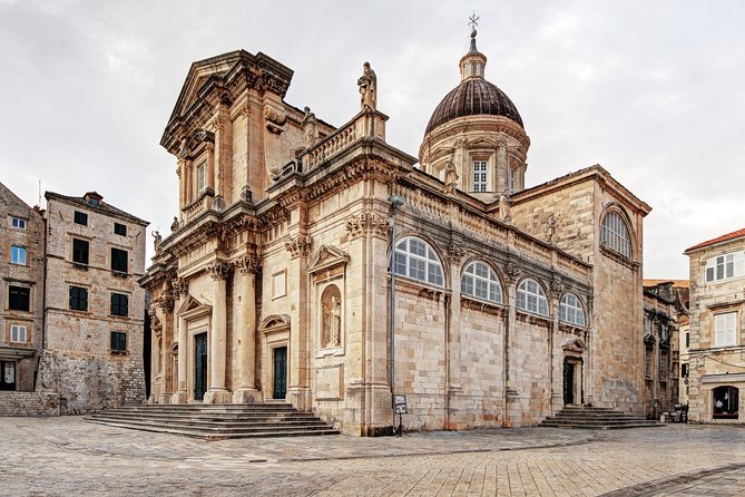 Private Dubrovnik City Walls & City Tour - Jesuit Stairs and St. Ignatius finish the route