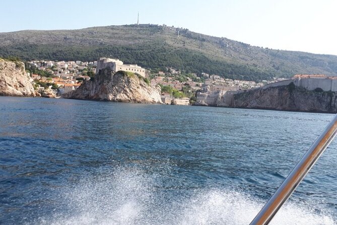 Private Elaphiti Islands Boat Tour Tailor-Made 8h - Koločep and the Blue Cave: a wet start