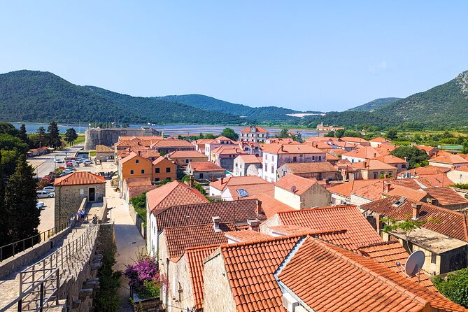 Private Full Day Peljesac Wine Tasting Tour from Dubrovnik - Ston: 45 minutes among walls and salt