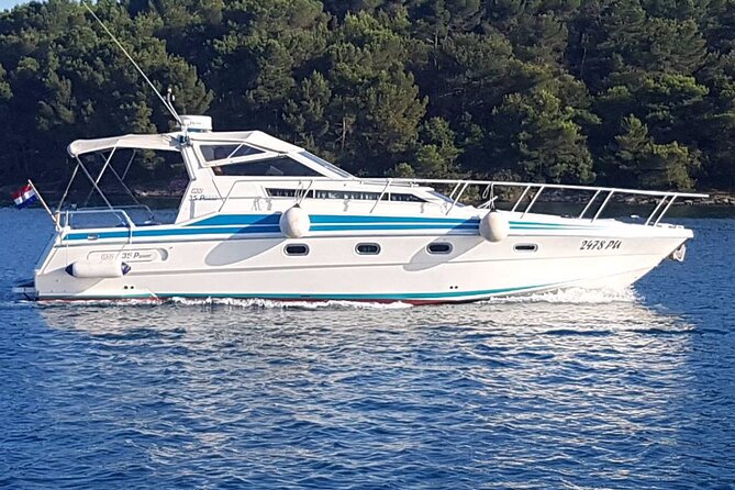 Private Half-Day Boat Excursion in Pula - Key points at a glance