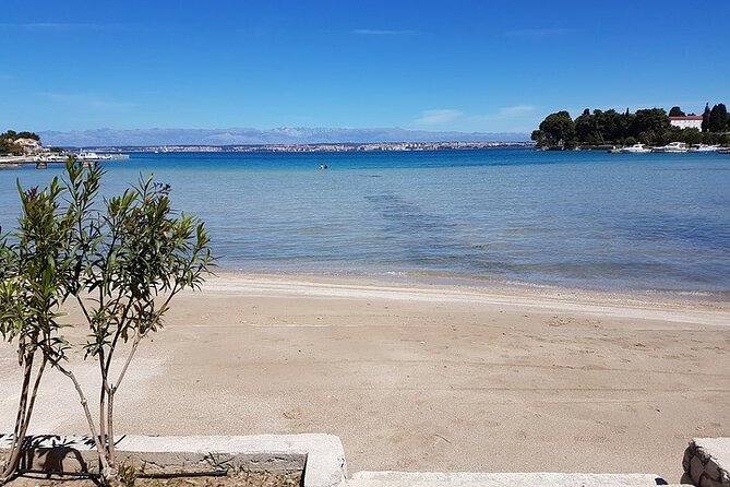 Private Half-Day Boat Tour to nearby Islands in Zadar with Drinks - Flexible planning, with a few limits