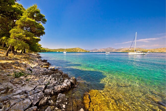 Private Half-Day Boat Tour with Snorkeling and Drinks - Who will get the most from this tour?