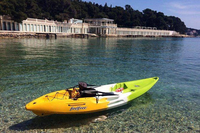 Private Half-Day Kayak Experience in Hvar and Pakleni Islands - Starting at Bonj Beach near Hotel Amfora