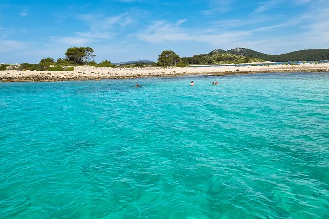 Private Half Day Tour | Food & Drinks | Vrgada - Is $105.67 good value?