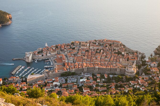 Private history tour of Dubrovnik Old Town - A guide who shapes the experience