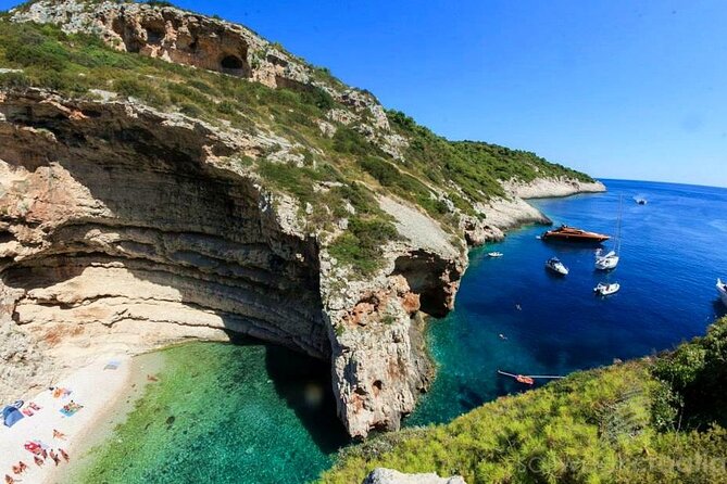 Private Hvar Island E-Bike Tour (Self-Guided) - Who will get the most from this ride