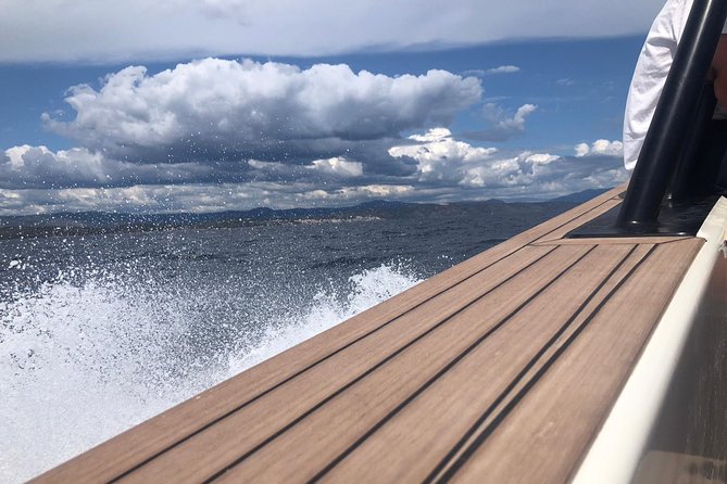 Private Luxury Boat tour for 12 from Split, Brac, Trogir, Hvar - Stiniva Cove and its narrow entrance