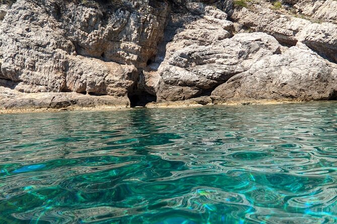 Private luxury speedboat tour-Islands, caves, beaches, snorkeling - Lopud’s churches, monastery, and walking time