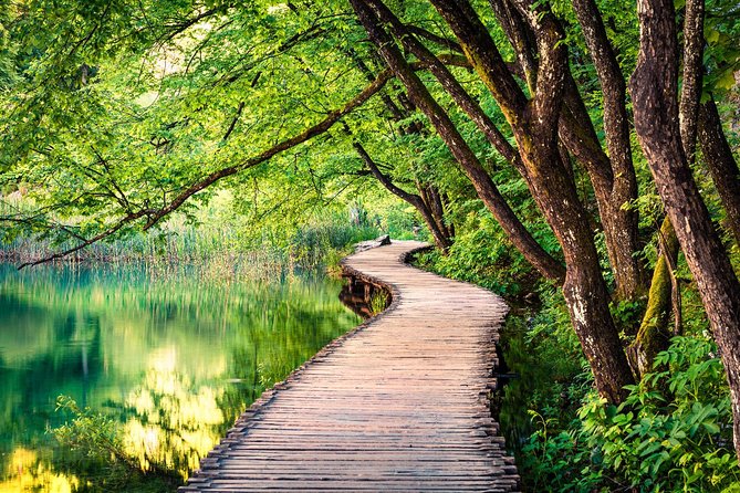 Private Plitvice lakes tour from Split - A 7:15 a.m. start helps you use the day