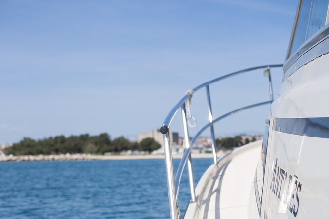 Private Sailing Tours in Zadar Archipelago - Ugljan: pine trees, olive groves, and lunch time